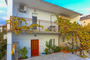 Гостиница Apartments with a parking space Trogir - 12695  Трогир